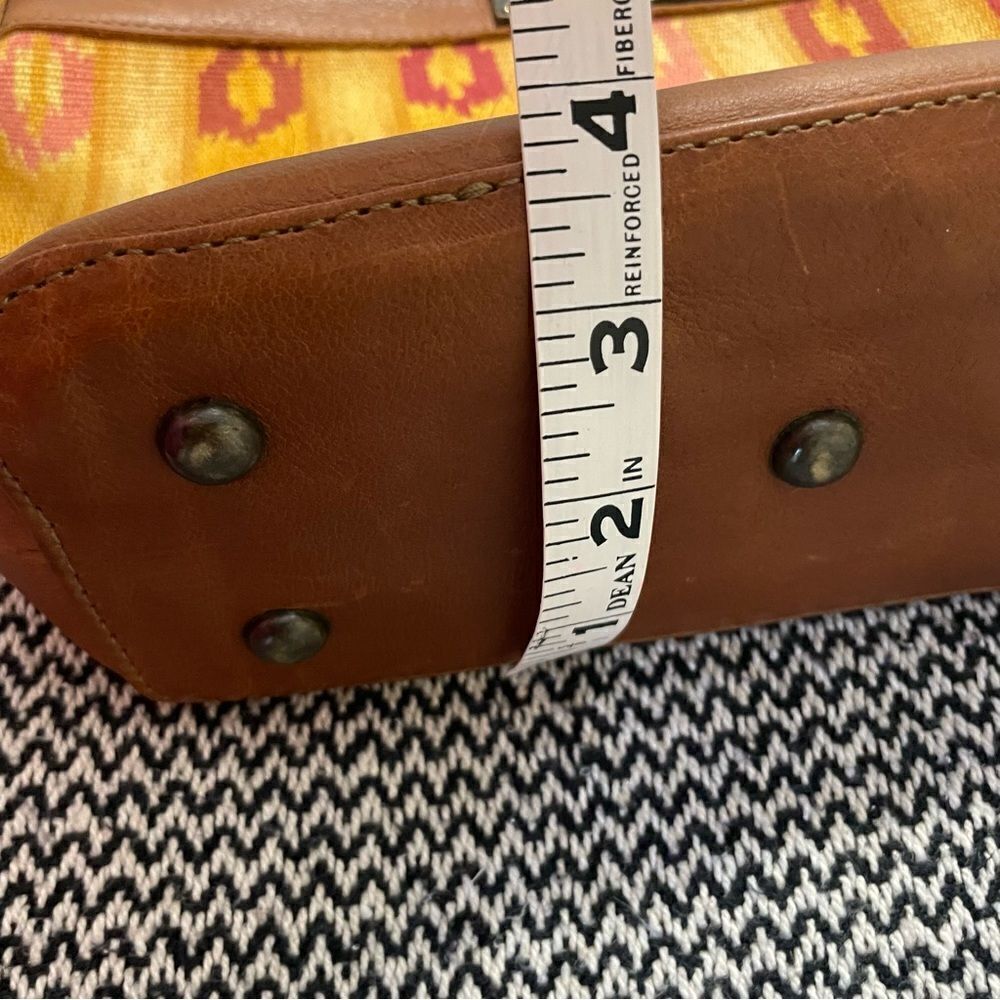 Nena and Co. Nenita Crossbody Bag - Picture 10 of 10